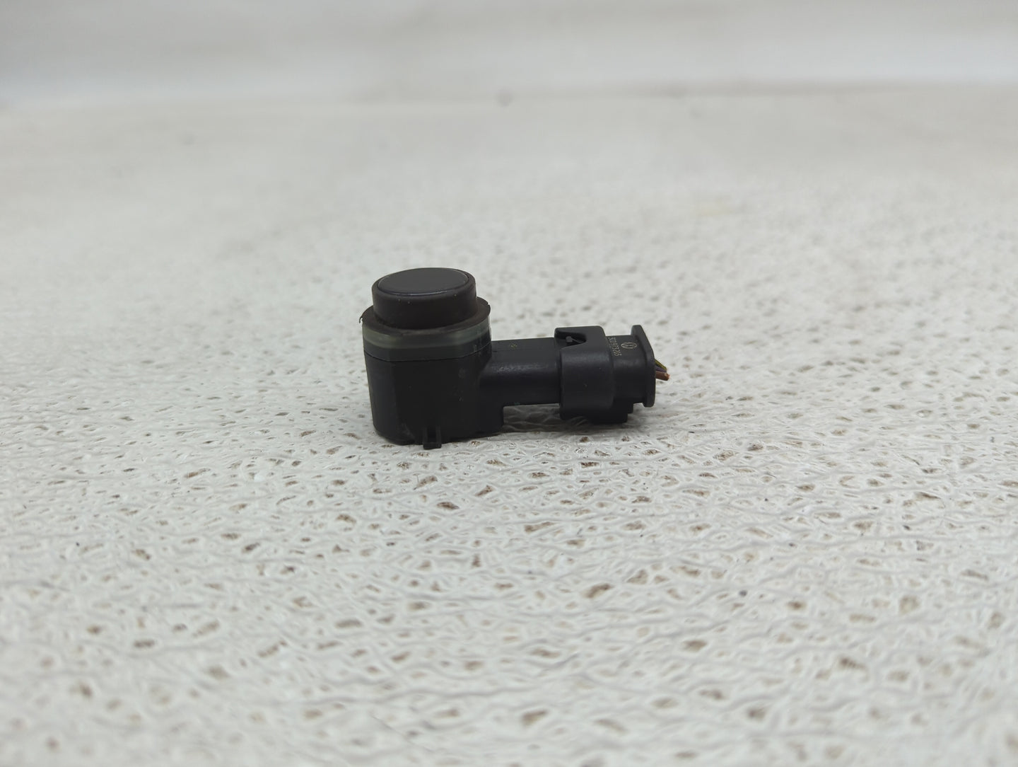 2014 Audi A4 Front Park Assist Sensor Black - Oemusedautoparts1.com