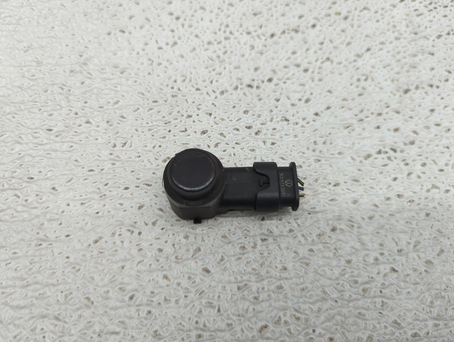 2014 Audi A4 Front Park Assist Sensor Black - Oemusedautoparts1.com