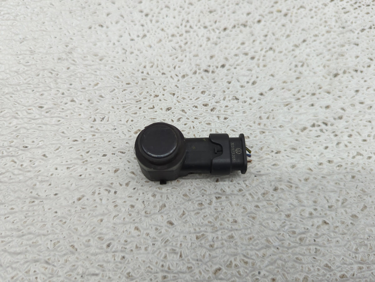 2014 Audi A4 Front Park Assist Sensor Black - Oemusedautoparts1.com
