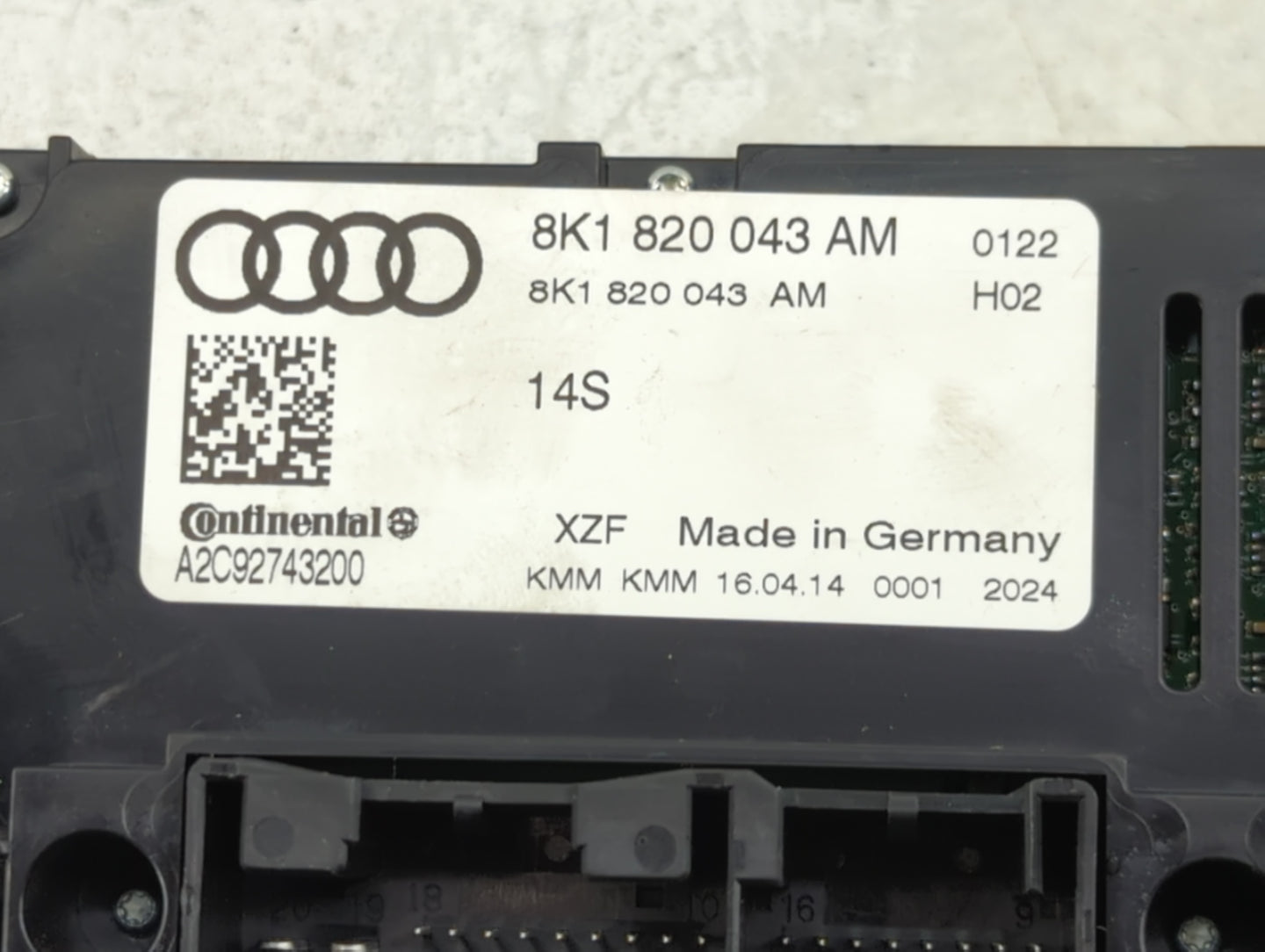 2013-2016 Audi A4 Climate Control Module Temperature AC/Heater Replacement P/N:8K1 820 043 AM Fits Fits 2013 2014 2015 2016 