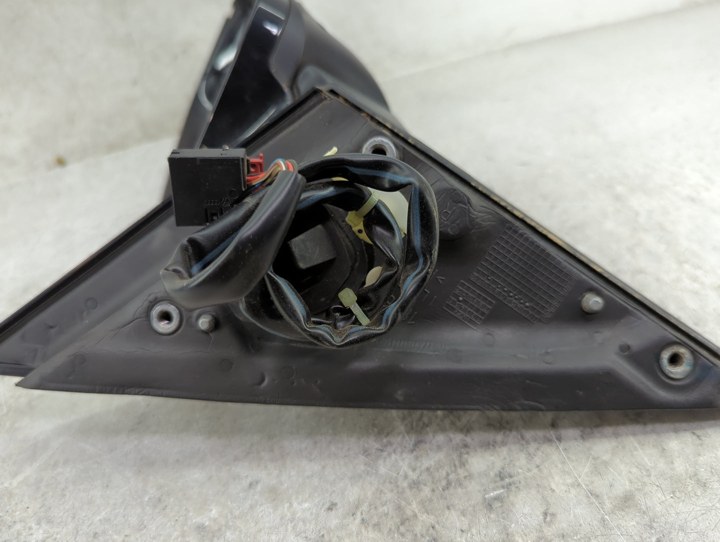 2010-2016 Audi A4 Passenger Side View Mirror - Right Door Mirror OEM Used - Oemusedautoparts1.com