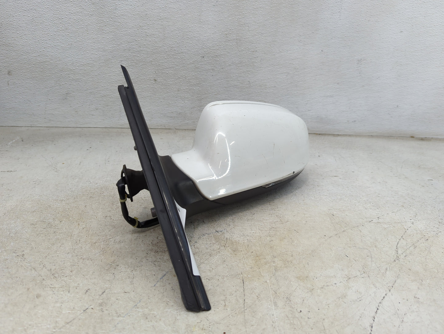 2010-2016 Audi A4 Driver Side View Mirror - Left Door Mirror OEM Used - Oemusedautoparts1.com