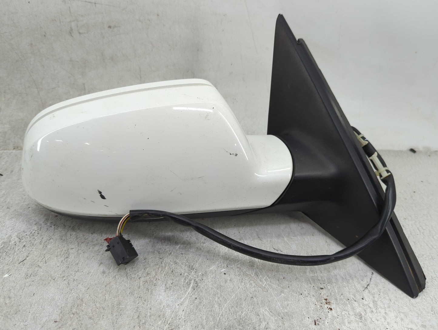 2010-2016 Audi A4 Passenger Side View Mirror - Right Door Mirror OEM Used - Oemusedautoparts1.com
