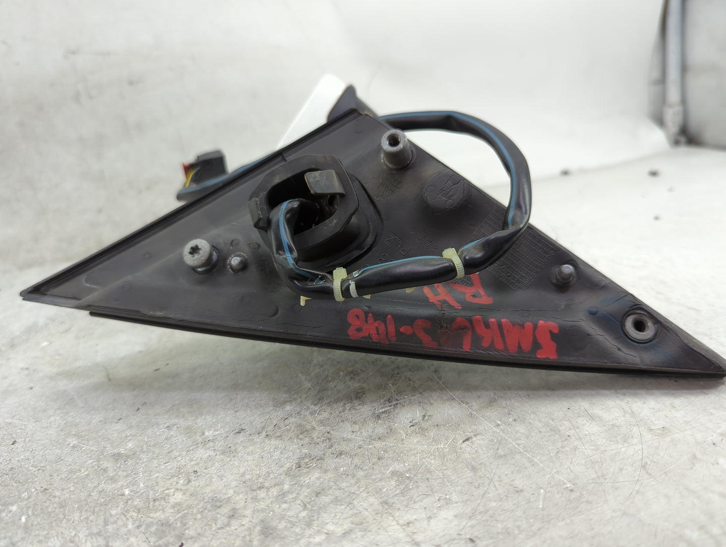 2010-2016 Audi A4 Passenger Side View Mirror - Right Door Mirror OEM Used - Oemusedautoparts1.com