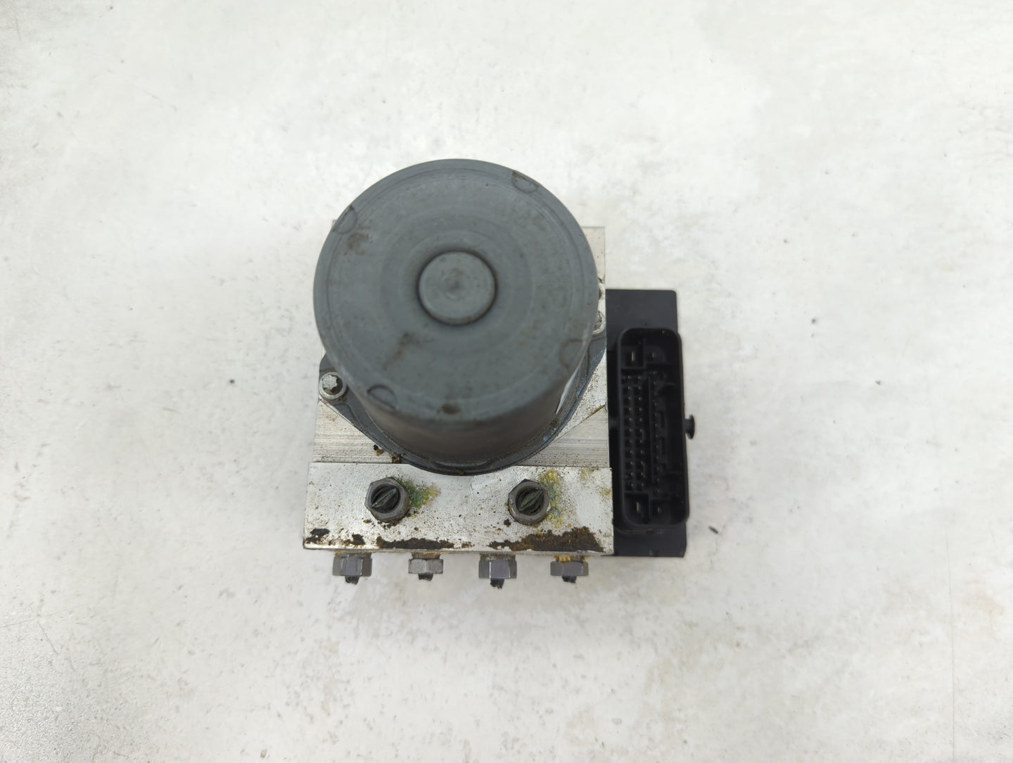 2014-2016 Audi A4 ABS Pump Control Module Replacement P/N:8K0907379CN 0265052150, 0265234039, 8K0614517GT Fits Fits 2014 201