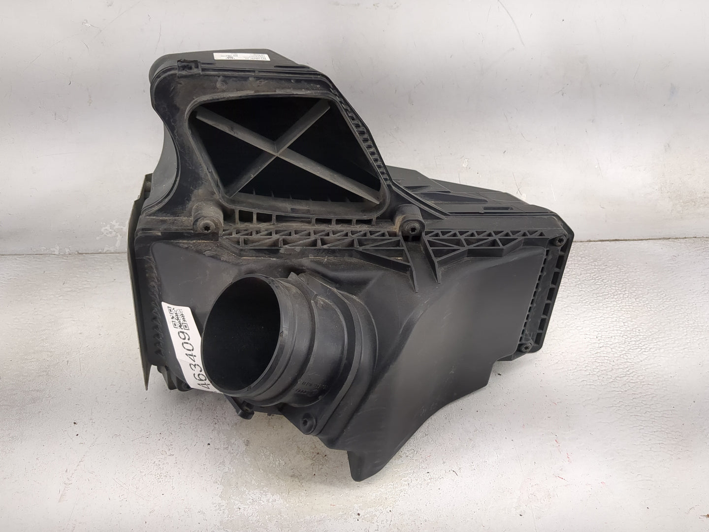 2009-2011 Audi A4 Air Cleaner Intake-duct Hose Tube - Oemusedautoparts1.com