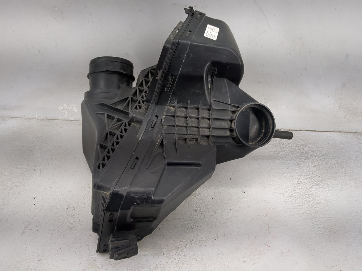 2009-2011 Audi A4 Air Cleaner Intake-duct Hose Tube - Oemusedautoparts1.com