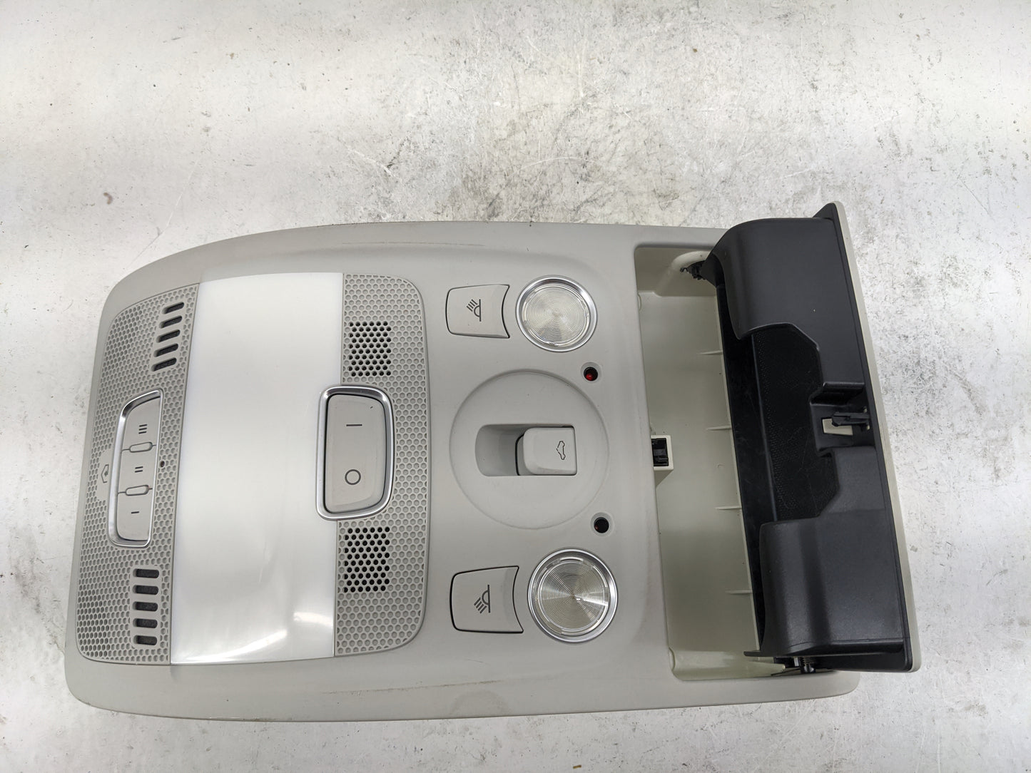 2014 Audi A4 Overhead Roof Console - Oemusedautoparts1.com