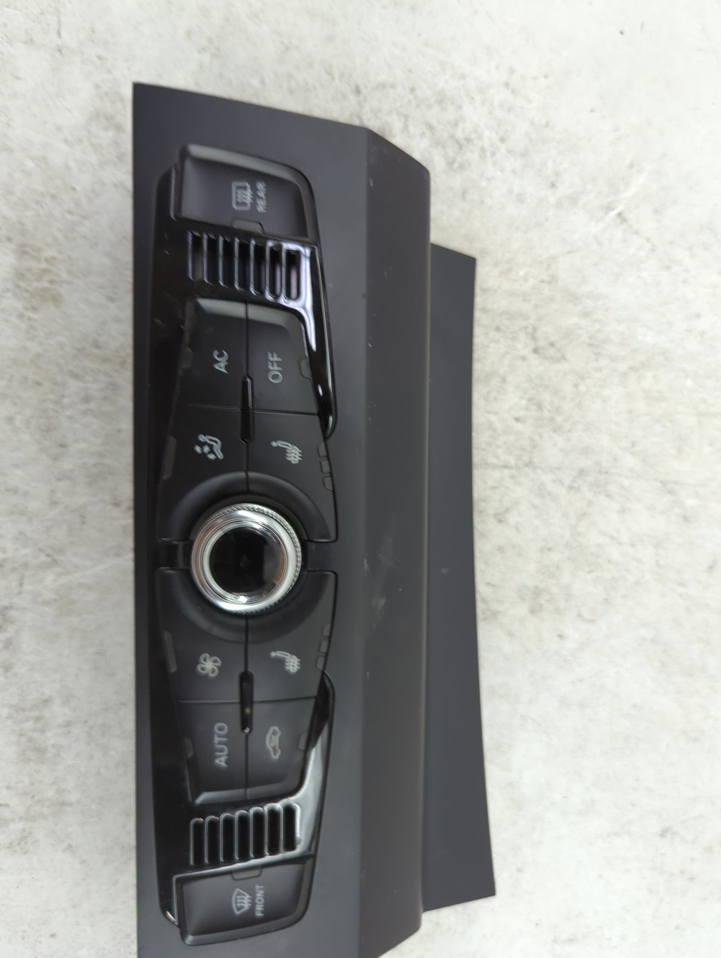 2013-2016 Audi A4 Climate Control Module Temperature AC/Heater Replacement P/N:8K1820043R A2C37832500 Fits OEM Used Auto Par