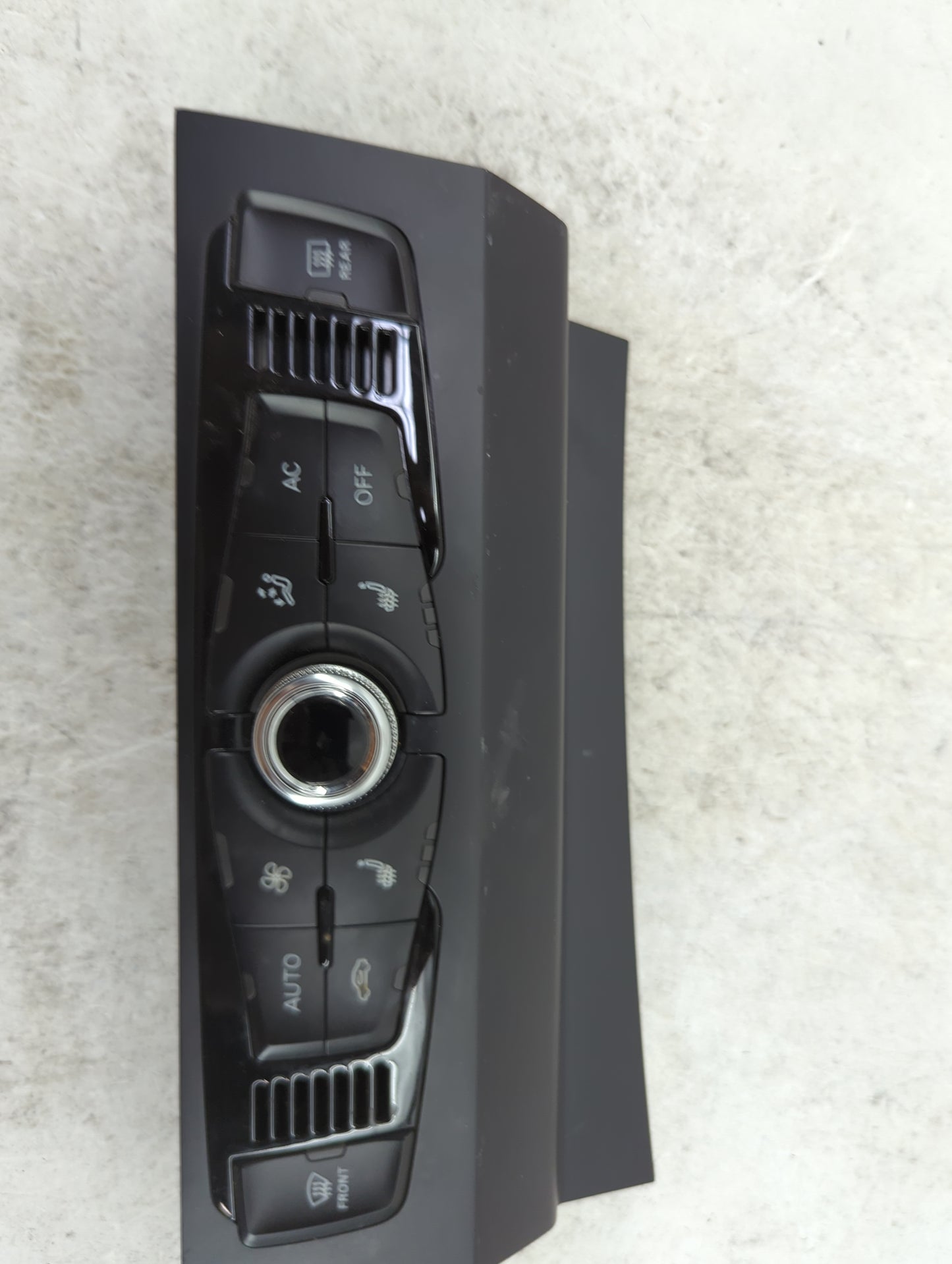 2013-2016 Audi A4 Climate Control Module Temperature AC/Heater Replacement P/N:8K1820043R A2C37832500 Fits OEM Used Auto Par