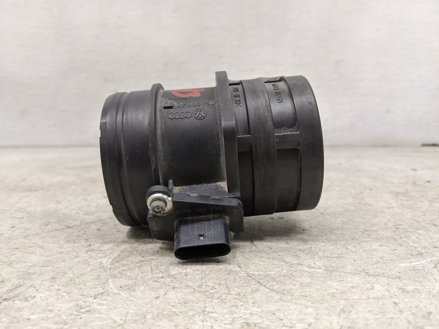 2013-2016 Audi A4 Mass Air Flow Meter Maf 1486130 - Oemusedautoparts1.com