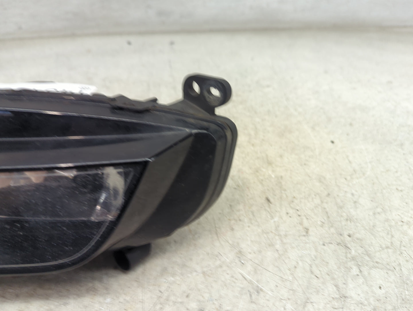 2013-2016 Audi A4 Passenger Right Oem Cornering Light Lamp Black - Oemusedautoparts1.com