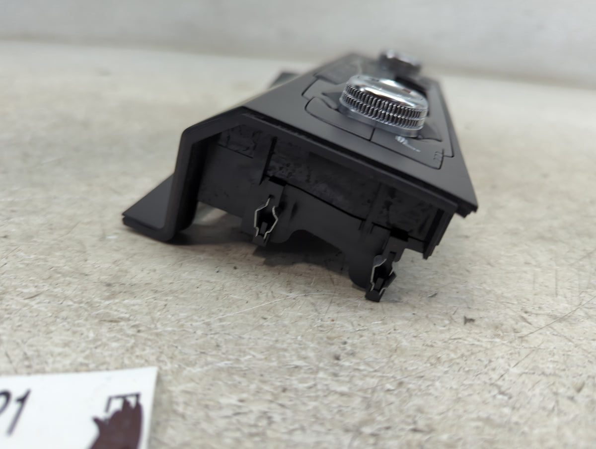 2013-2016 Audi A4 Climate Control Module Temperature AC/Heater Replacement P/N:8K1820043 Fits Fits 2013 2014 2015 2016 2017 