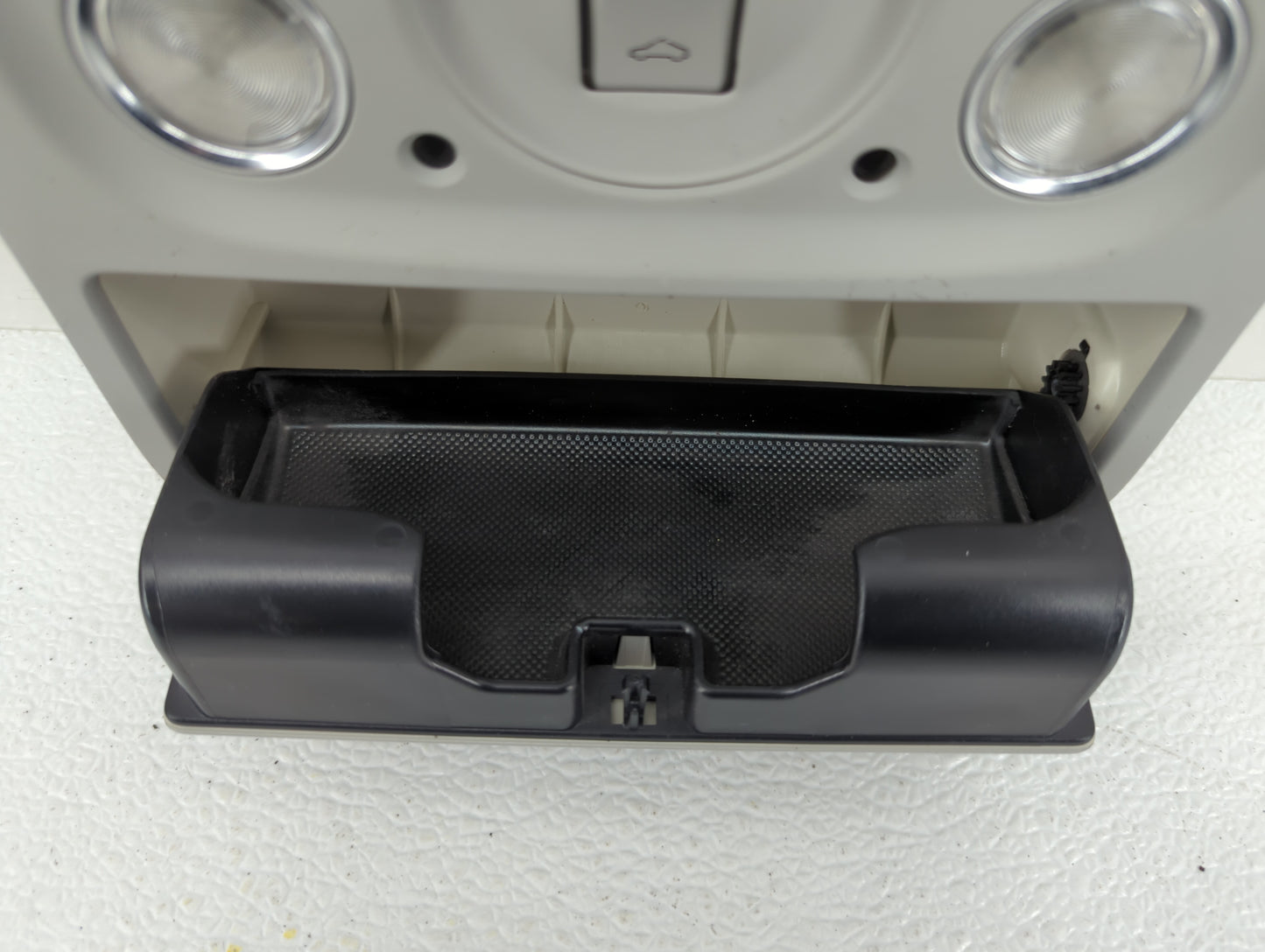 Audi A4 Overhead Console W/rear Climate Control Grey - Oemusedautoparts1.com