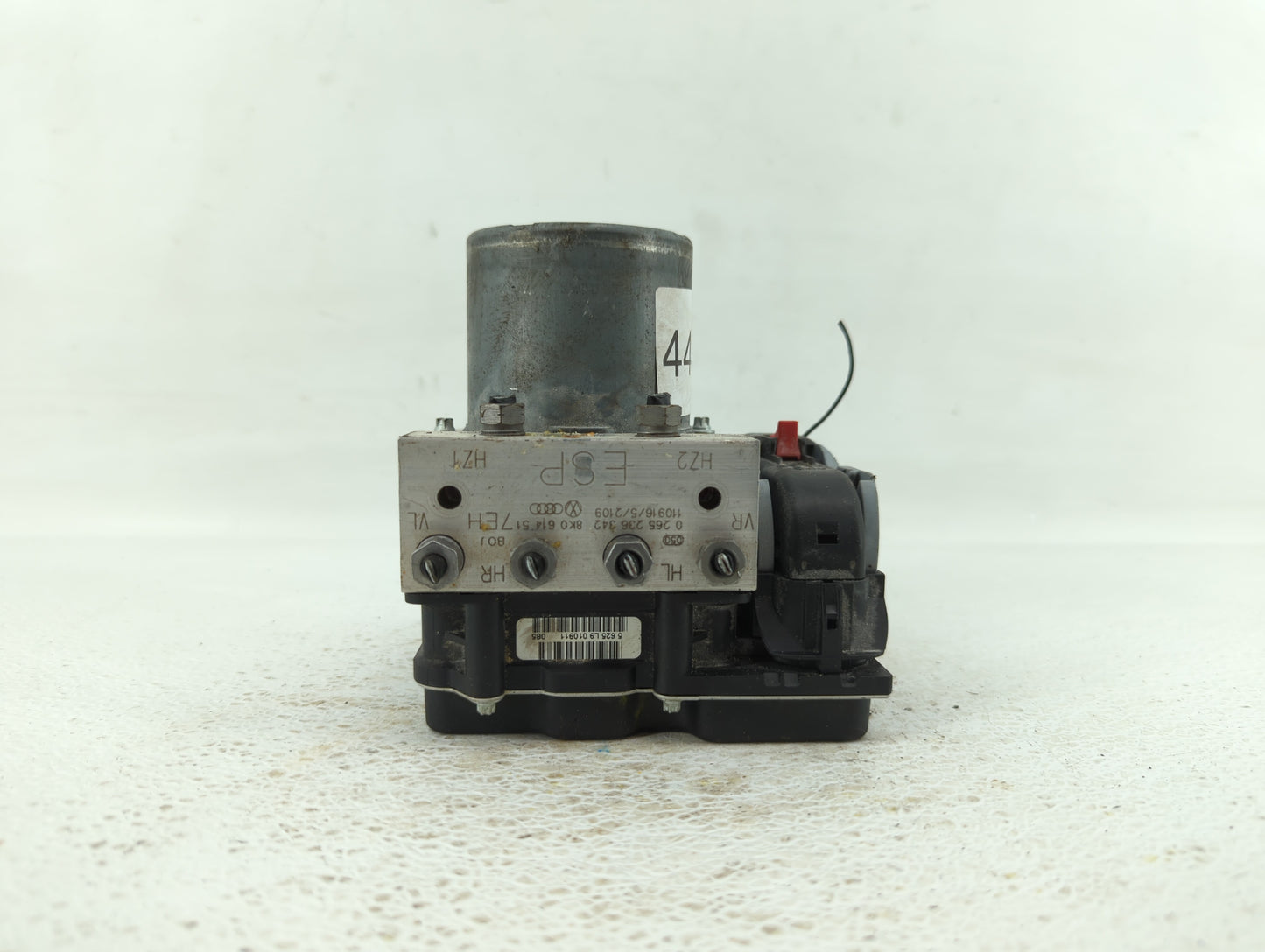 2014-2016 Audi A4 ABS Pump Control Module Replacement P/N:8K0 614 517EH 8K0 614 517HA Fits Fits 2014 2015 2016 2017 OEM Used