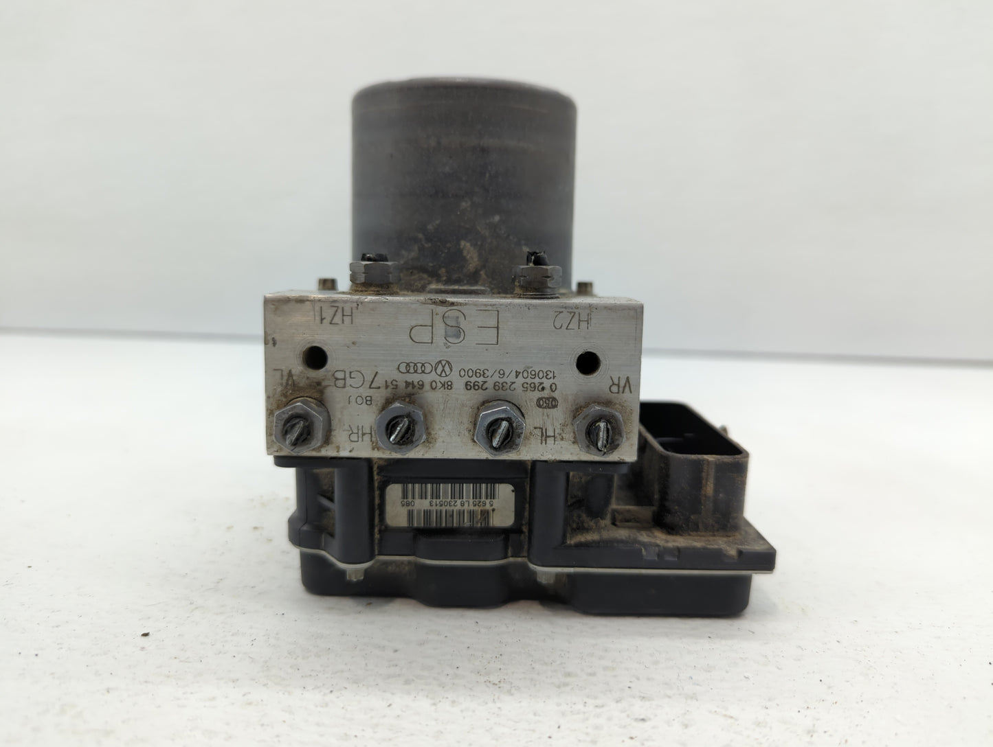 2014-2016 Audi A4 ABS Pump Control Module Replacement P/N:0265 239 299 8K0 614 517 GB Fits Fits 2014 2015 2016 OEM Used Auto