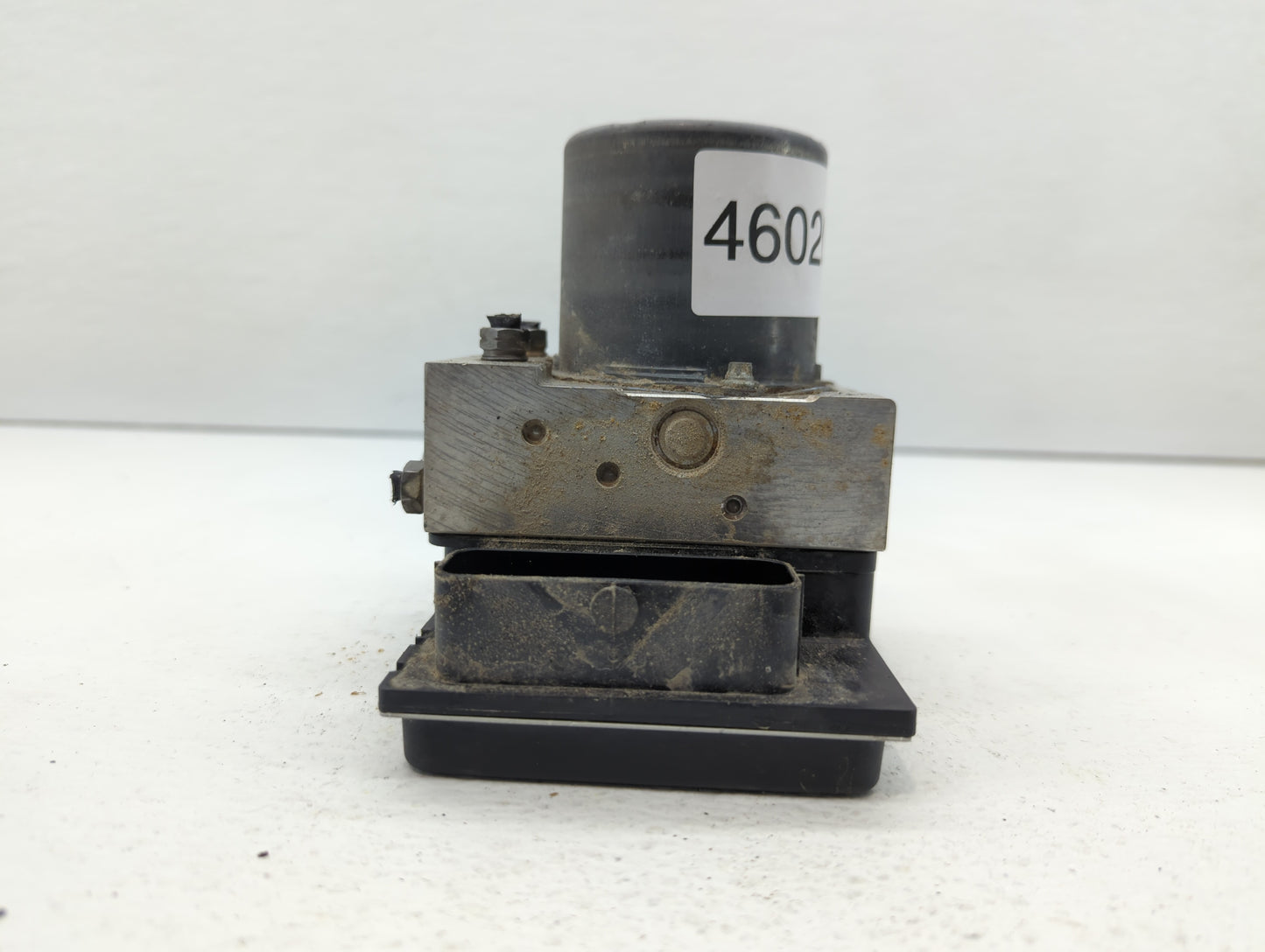 2014-2016 Audi A4 ABS Pump Control Module Replacement P/N:0265 239 299 8K0 614 517 GB Fits Fits 2014 2015 2016 OEM Used Auto
