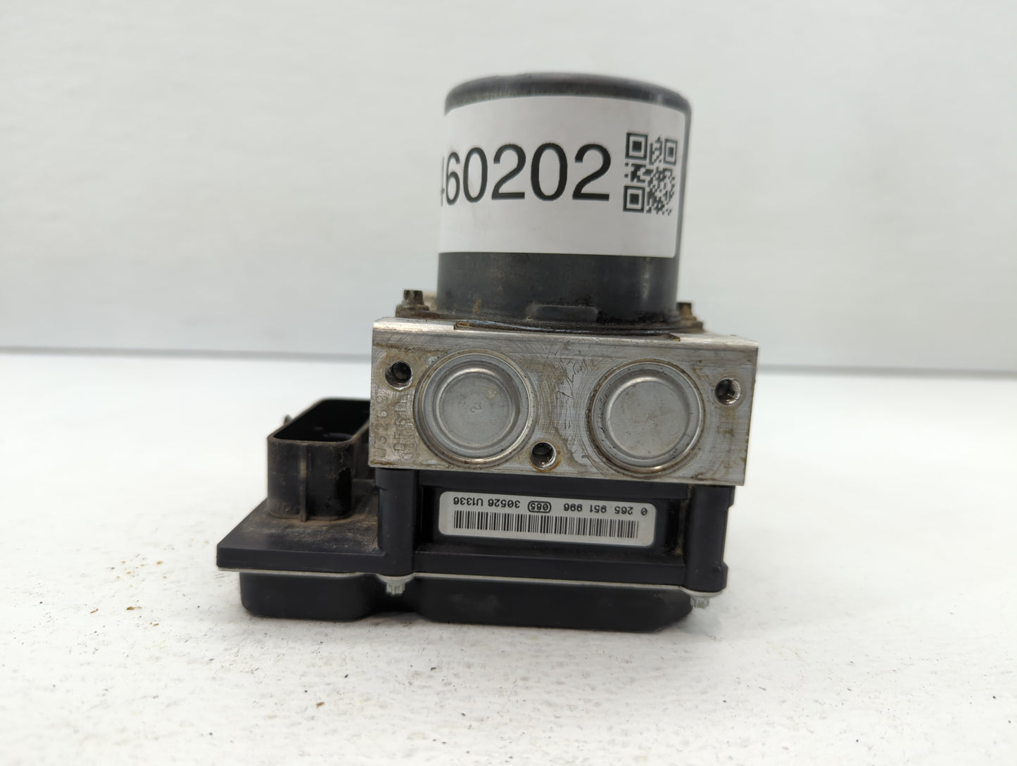 2014-2016 Audi A4 ABS Pump Control Module Replacement P/N:0265 239 299 8K0 614 517 GB Fits Fits 2014 2015 2016 OEM Used Auto