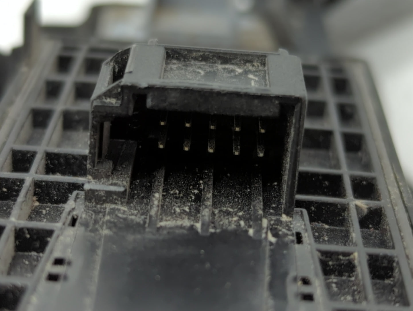 2014 Audi A4 Master Power Window Switch Replacement Driver Side Left Fits OEM Used Auto Parts - Oemusedautoparts1.com