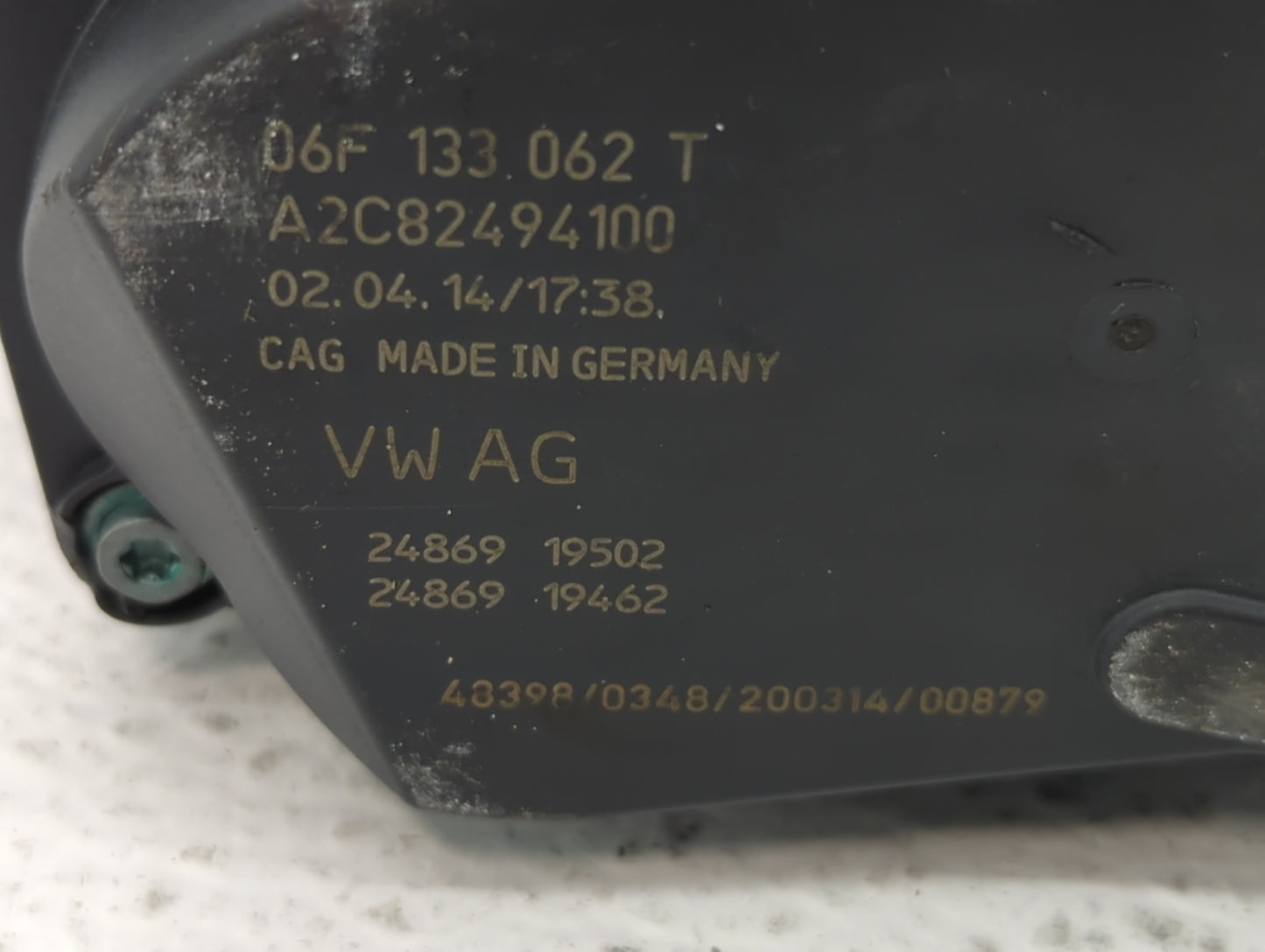 2005-2016 Audi A4 Throttle Body P/N:06F 133 062 T 06F 133 062 Q Fits OEM Used Auto Parts - Oemusedautoparts1.com