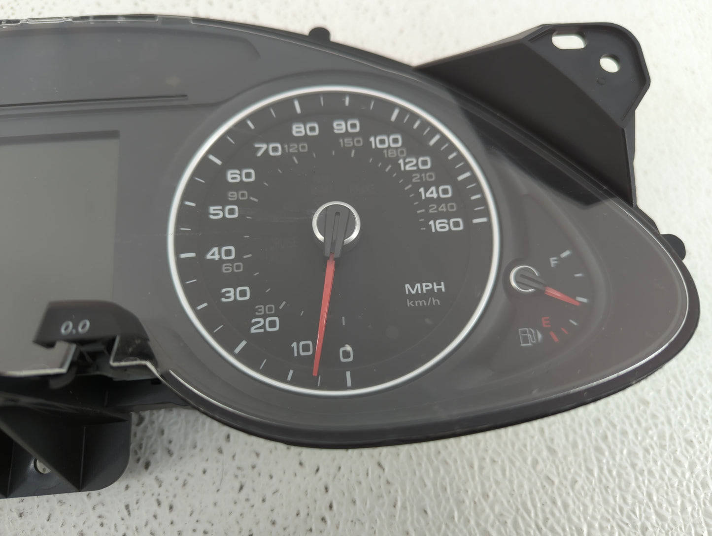 2013-2016 Audi A4 Instrument Cluster Speedometer Gauges P/N:8K0920983F 5K0 920 983 F, 8K0 920 982 D Fits Fits 2013 2014 2015