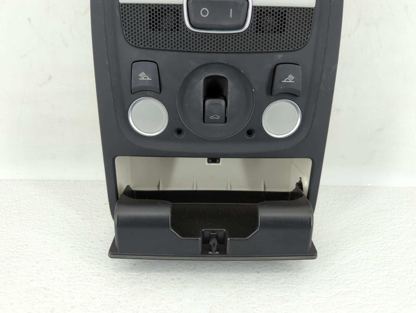 Audi A4 Overhead Console W/rear Climate Control Black - Oemusedautoparts1.com