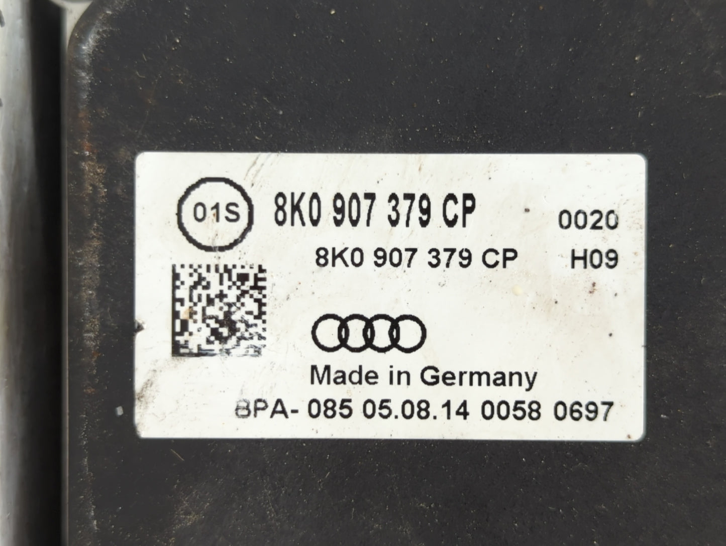 2014-2016 Audi A4 ABS Pump Control Module Replacement P/N:8K0 907 379 8K0 614 51 Fits Fits 2014 2015 2016 2017 OEM Used Auto