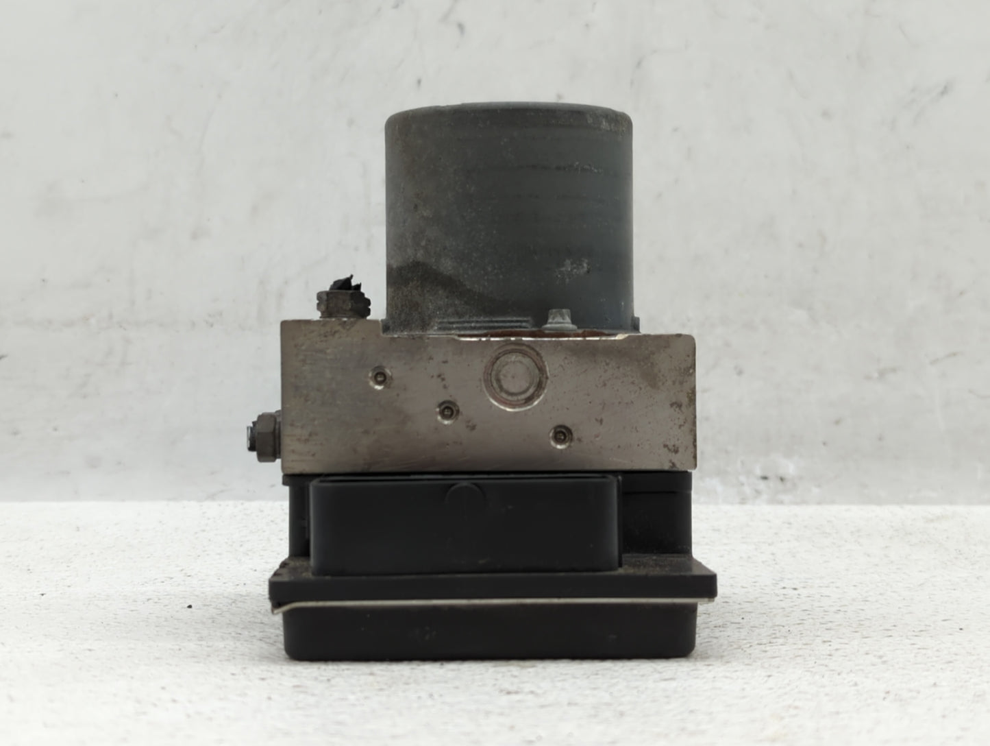 2014-2016 Audi A4 ABS Pump Control Module Replacement P/N:8K0 907 379 CP 8K0 907 379, 8K0 614 51 Fits Fits 2014 2015 2016 20