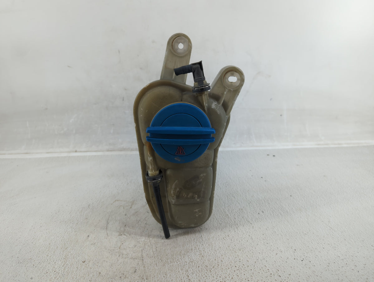 2013-2016 Audi A4 Radiator Coolant Overflow Expansion Tank Bottle 535509 - Oemusedautoparts1.com