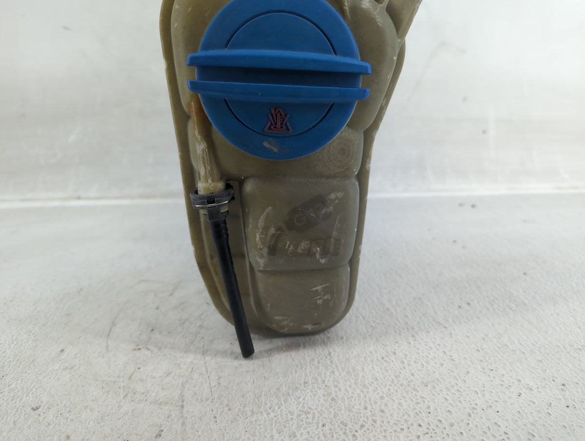 2013-2016 Audi A4 Radiator Coolant Overflow Expansion Tank Bottle 535509 - Oemusedautoparts1.com