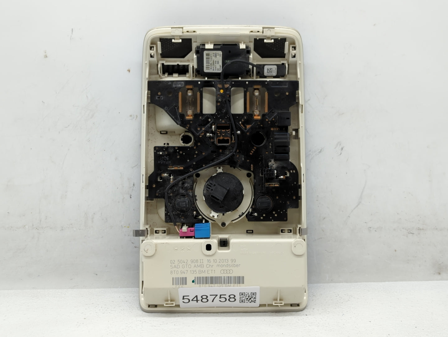 2013-2015 Audi A4 Overhead Roof Console 548758 - Oemusedautoparts1.com