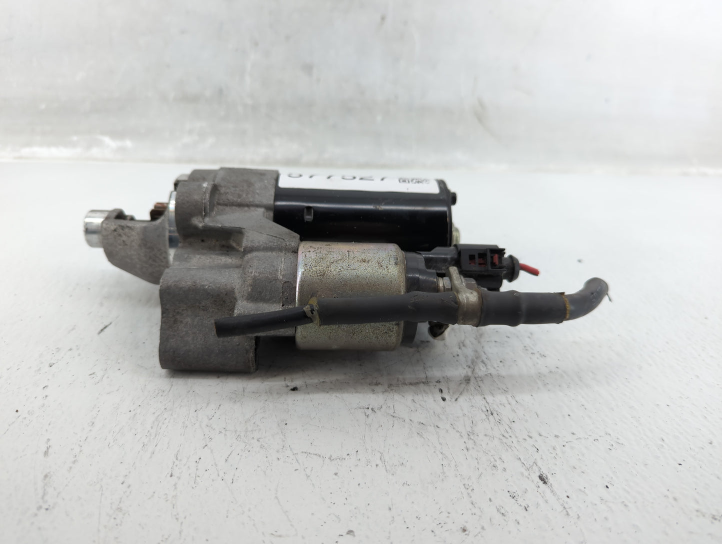 2014-2016 Audi A4 Car Starter Motor Solenoid OEM P/N:06H 911 021 A Fits Fits 2014 2015 2016 OEM Used Auto Parts - Oemusedaut