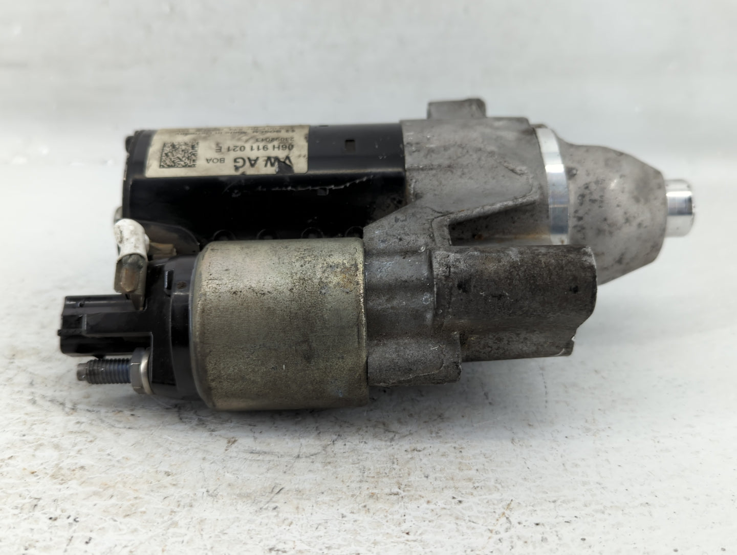 2014-2016 Audi A4 Car Starter Motor Solenoid OEM P/N:06H 911 021 E Fits Fits 2014 2015 2016 2017 OEM Used Auto Parts - Oemus