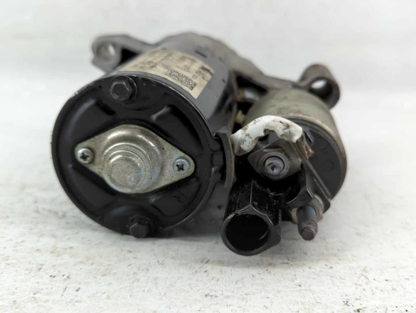 2014-2016 Audi A4 Car Starter Motor Solenoid OEM P/N:06H 911 021 E Fits Fits 2014 2015 2016 2017 OEM Used Auto Parts - Oemus