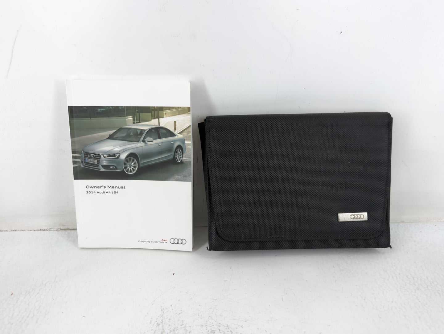 2014 Audi A4 Owners Manual Book Guide P/N:1415618K023 141 561 8K0 23 OEM Used Auto Parts - Oemusedautoparts1.com