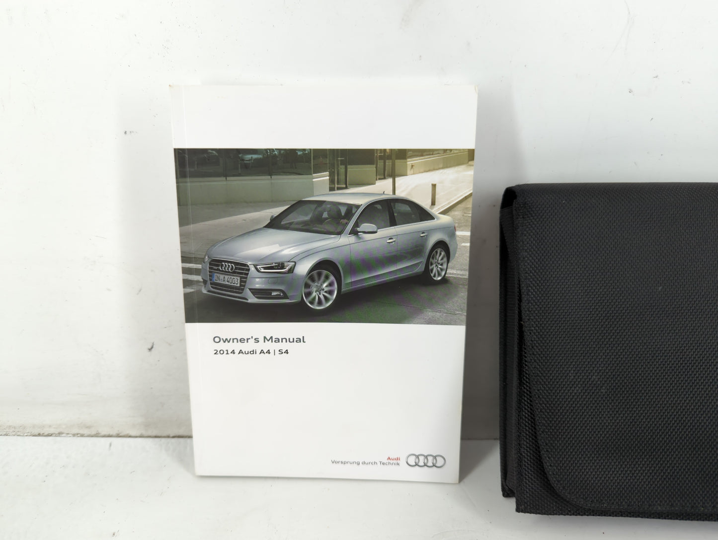2014 Audi A4 Owners Manual Book Guide P/N:1415618K023 OEM Used Auto Parts - Oemusedautoparts1.com