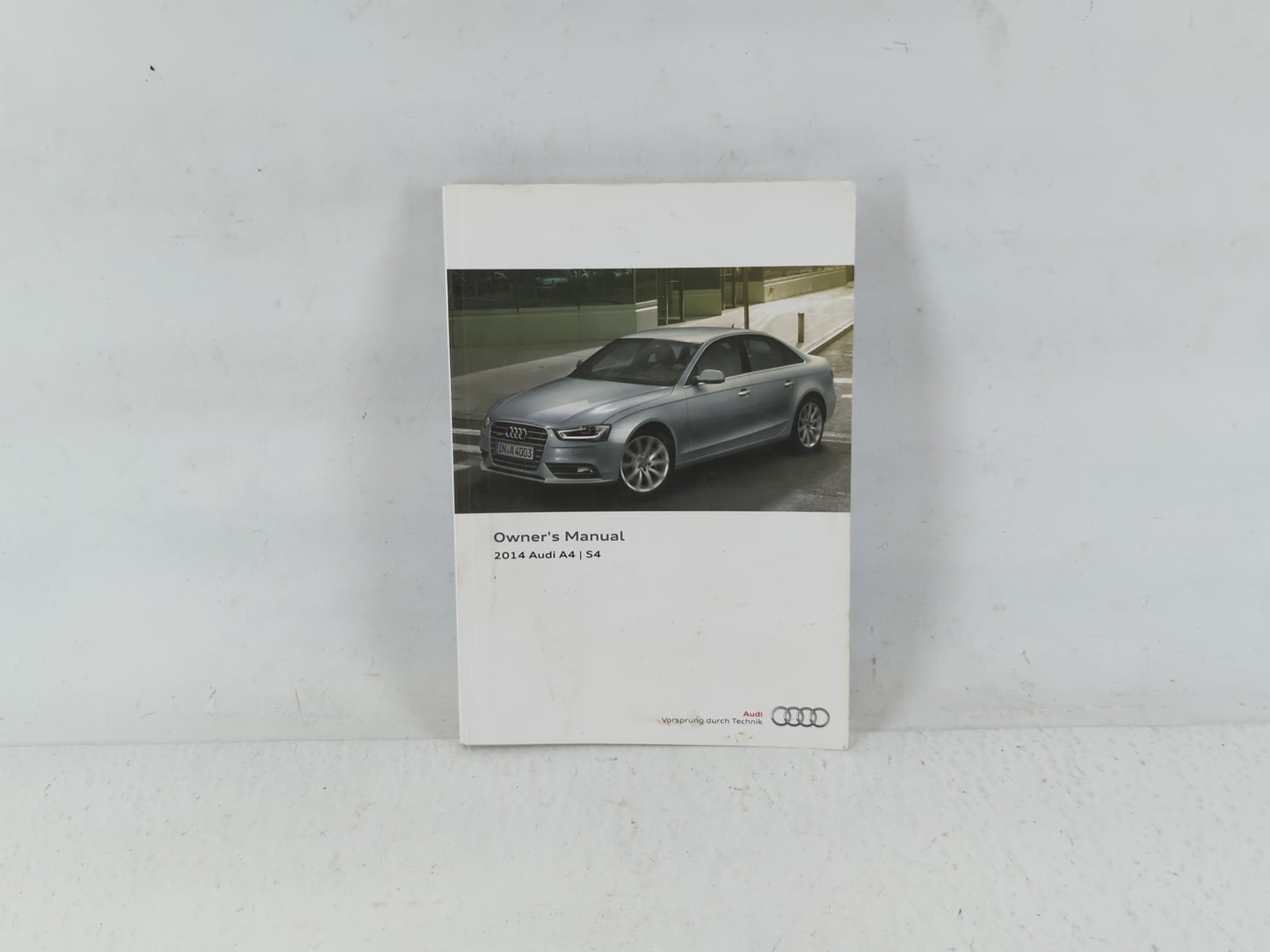 2014 Audi A4 Owners Manual Book Guide P/N:1415618K022 OEM Used Auto Parts - Oemusedautoparts1.com