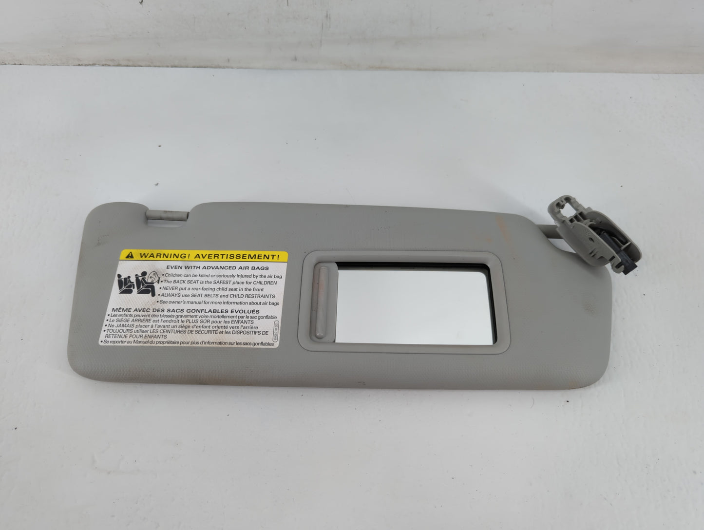 2013-2016 Audi A4 Sun Visor Shade Replacement Passenger Right Mirror Fits Fits 2013 2014 2015 2016 OEM Used Auto Parts - Oem