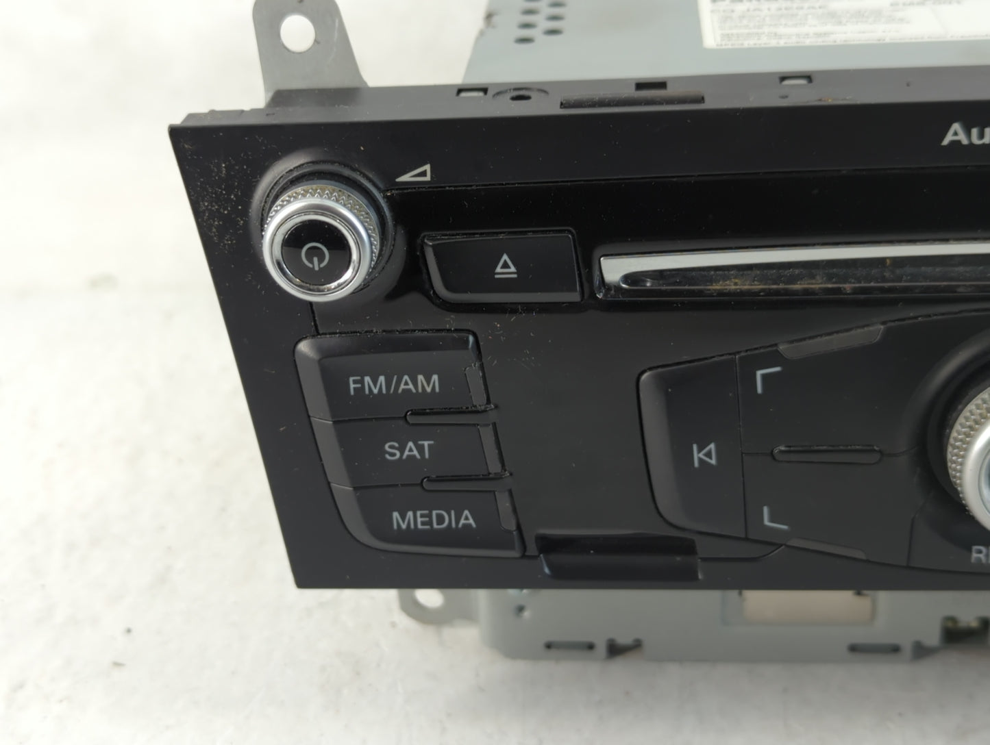 2013-2016 Audi A4 Radio AM FM Cd Player Receiver Replacement P/N:8R1 035 186 Q Fits Fits 2013 2014 2015 2016 OEM Used Auto P