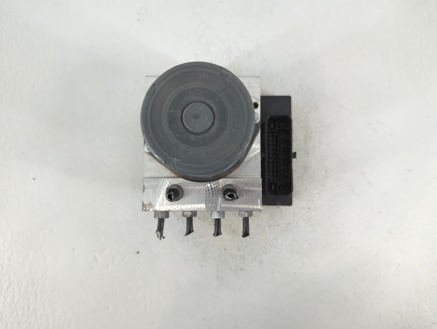 2014-2016 Audi A4 ABS Pump Control Module Replacement P/N:0 265 239 452 8K0 907 379 CE Fits Fits 2014 2015 2016 OEM Used Aut