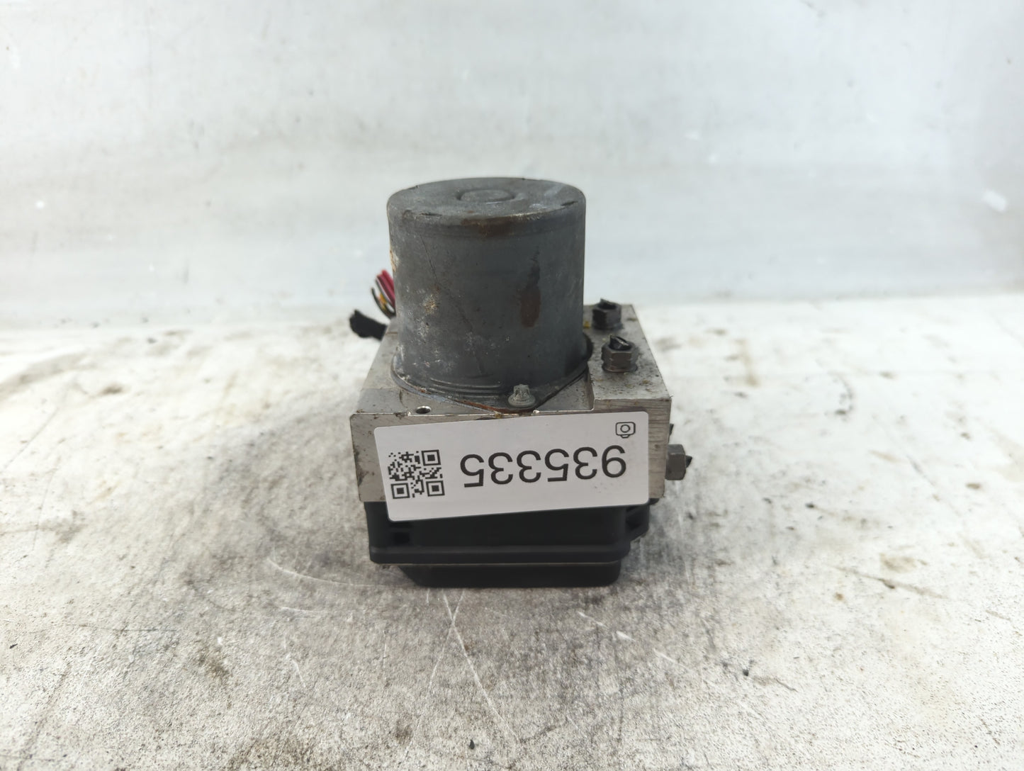 2014-2016 Audi A4 ABS Pump Control Module Replacement P/N:8K0 614 517 Fits Fits 2014 2015 2016 2017 OEM Used Auto Parts - Oe