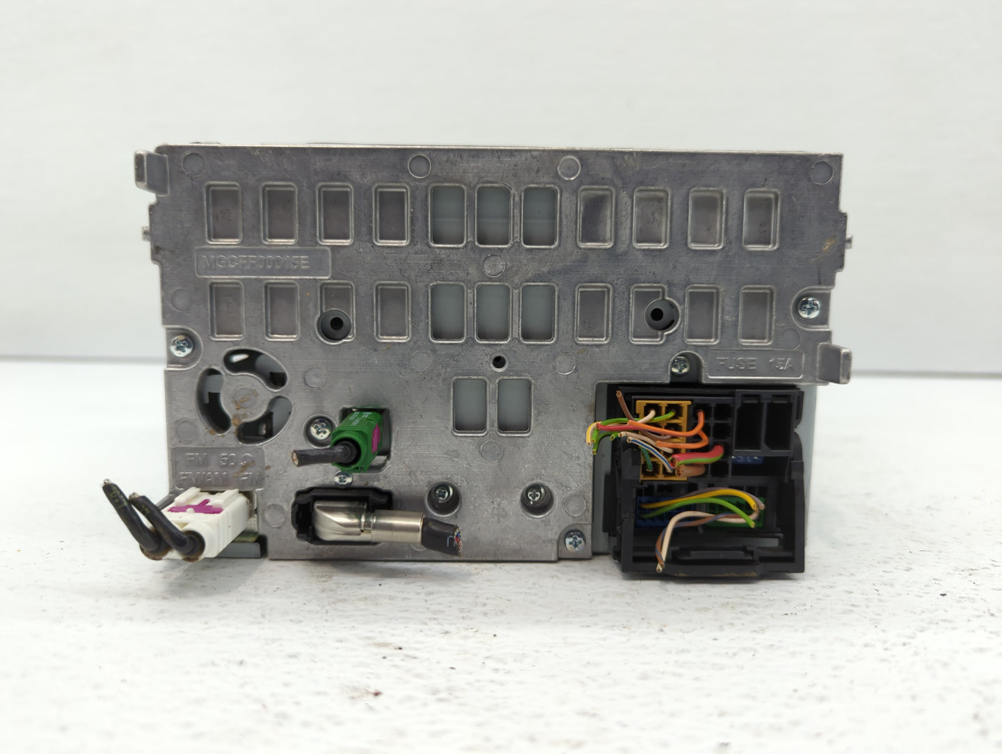 2013-2016 Audi A4 Quattro Am Fm Cd Player Radio Receiver - Oemusedautoparts1.com