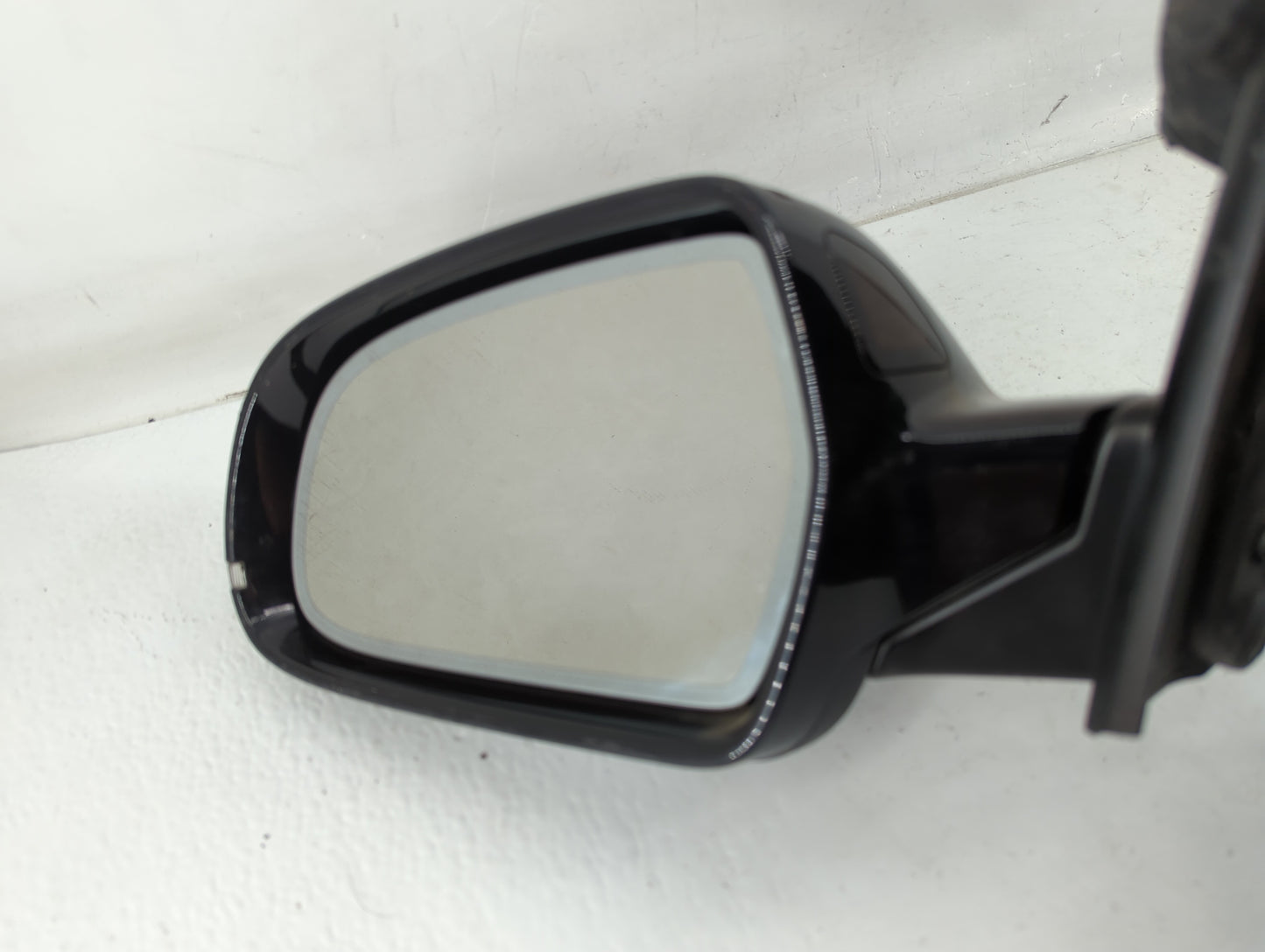 2008-2014 Audi A5 Driver Side View Mirror - Left Door Mirror OEM Used - Oemusedautoparts1.com