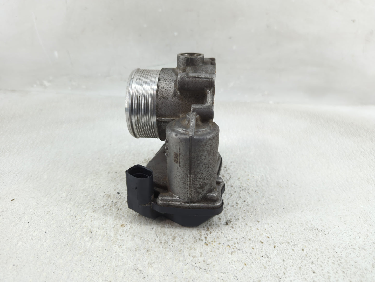 2010-2017 Audi A5 Throttle Body P/N:06F 133 062 T Fits OEM Used Auto Parts - Oemusedautoparts1.com