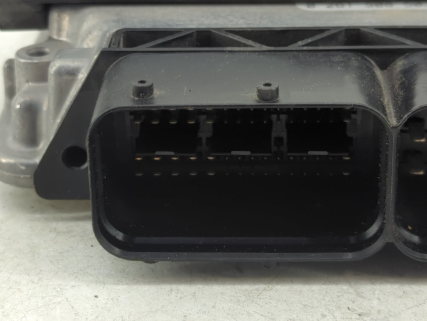 2014 Audi A5 PCM Engine Control Computer ECU ECM PCU OEM P/N:8K5 907 115 J Fits Fits 2013 OEM Used Auto Parts - Oemusedautop
