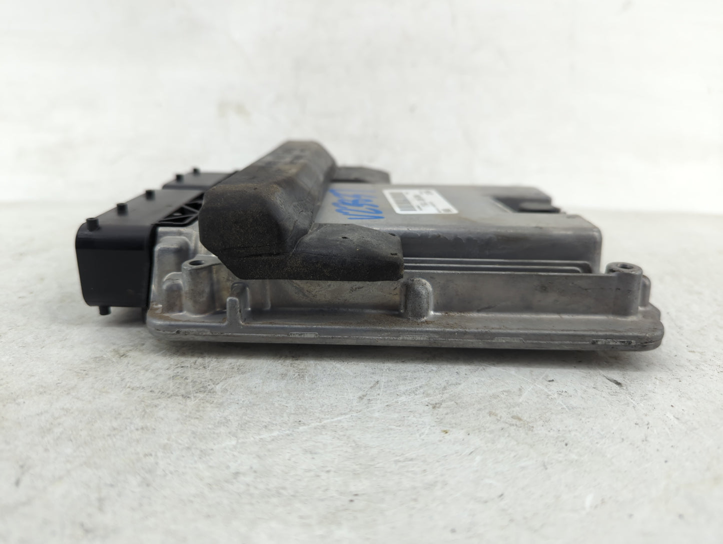 2014 Audi A5 PCM Engine Control Computer ECU ECM PCU OEM P/N:8K5 907 115 J Fits Fits 2013 OEM Used Auto Parts - Oemusedautop