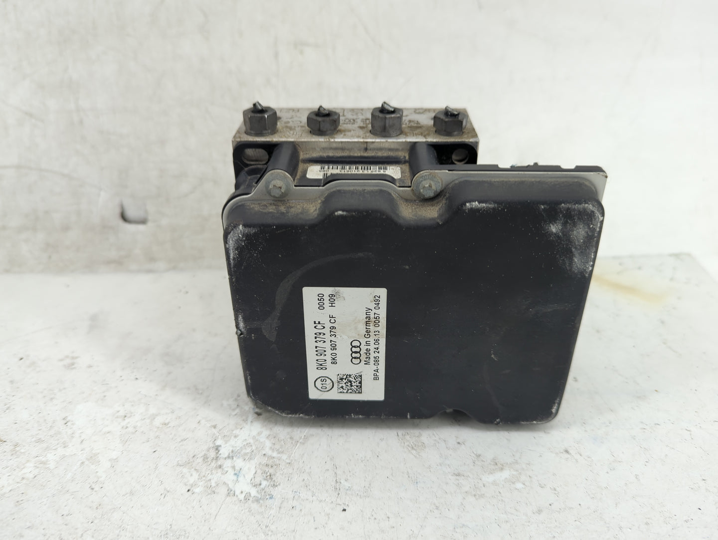 2014 Audi A5 ABS Pump Control Module Replacement P/N:8K0 907 379 CF 8K0 614 517GC, 0 265 239 296 Fits Fits 2013 OEM Used Aut