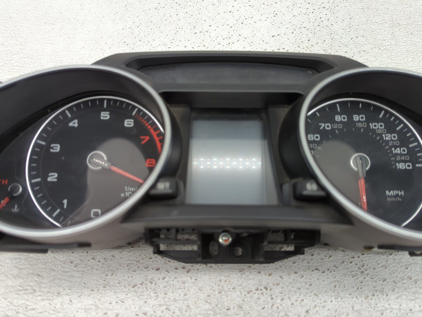 2014-2017 Audi A5 Instrument Cluster Speedometer Gauges P/N:8T0920951G Miles:132K Fits Fits 2014 2015 2016 2017 OEM Used Aut