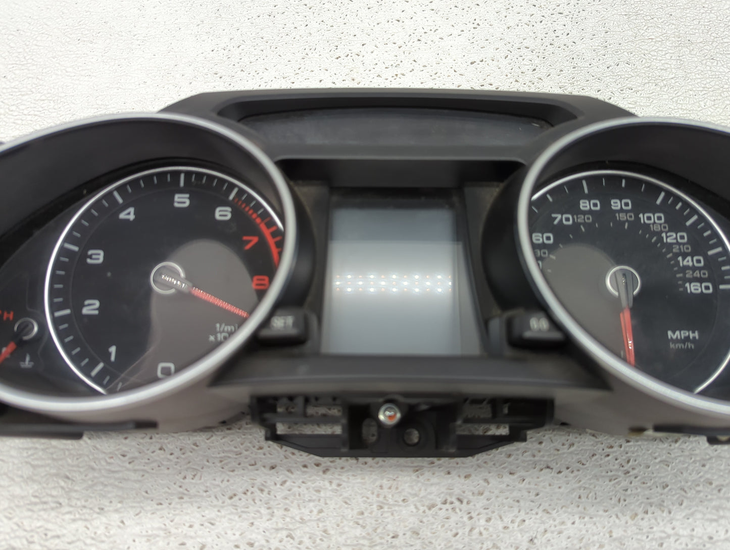 2014-2017 Audi A5 Instrument Cluster Speedometer Gauges P/N:8T0920951G Miles:132K Fits Fits 2014 2015 2016 2017 OEM Used Aut