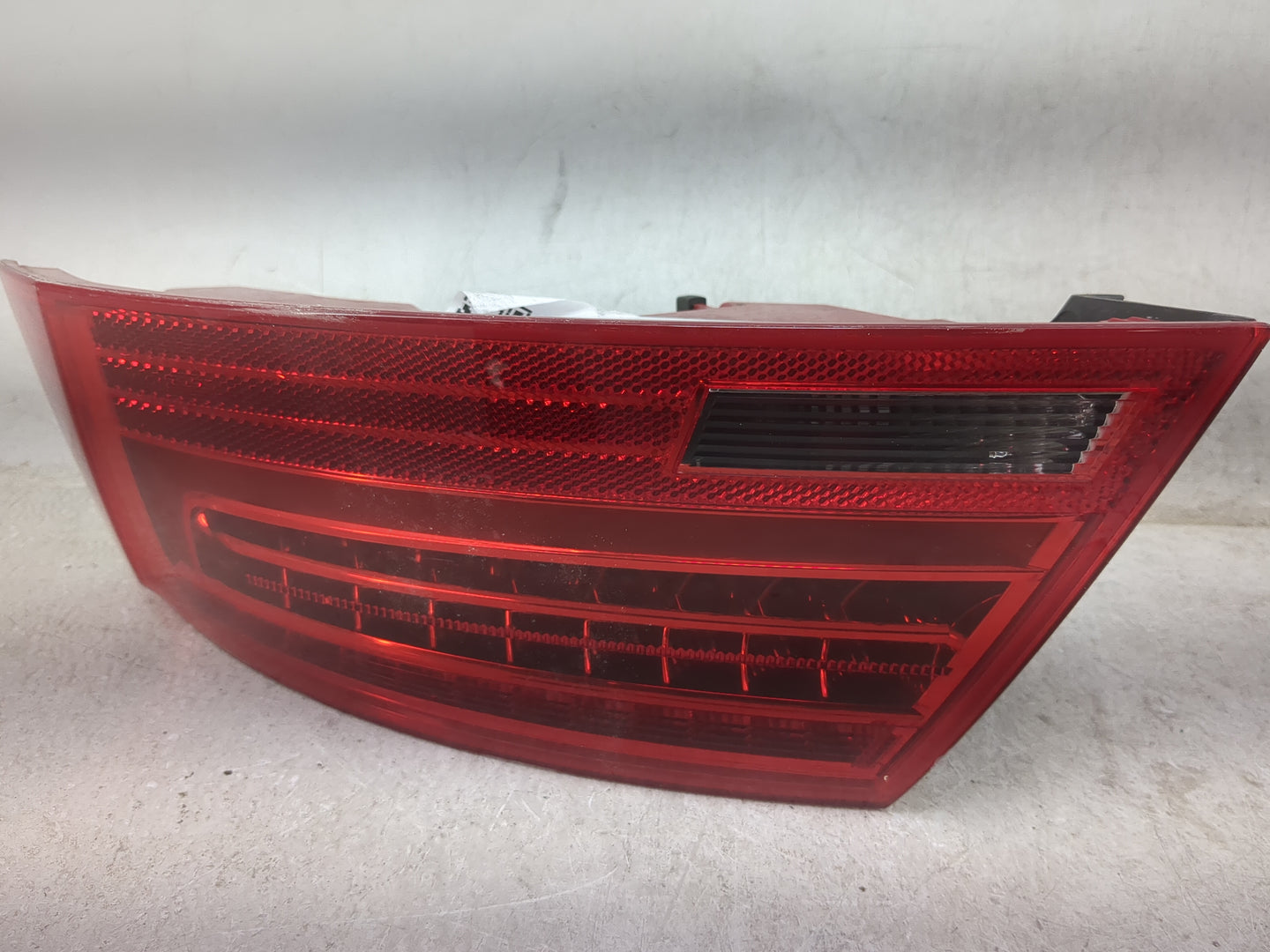 2013-2017 Audi A5 Tail Light Assembly Passenger Right OEM P/N:8T0 945 096 J 8T0945096L Fits Fits 2013 2014 2015 2016 2017 OE